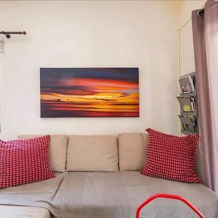 Near The Aparment With Garden Periwolia