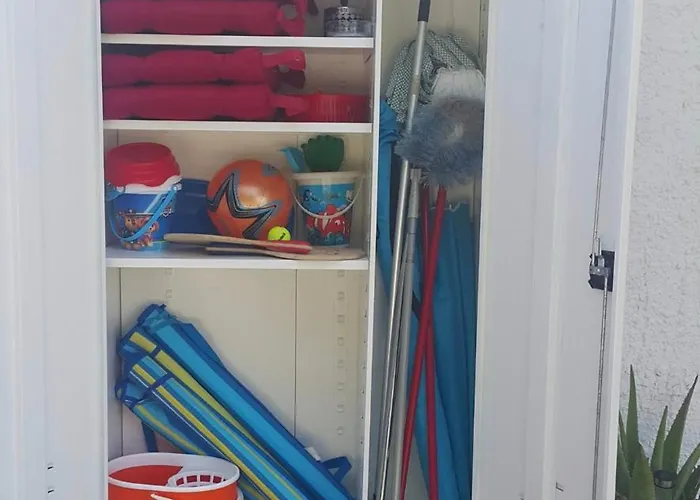 Near The Aparment With Garden * Periwolia