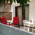 Апартаменты Near The Aparment With Garden *