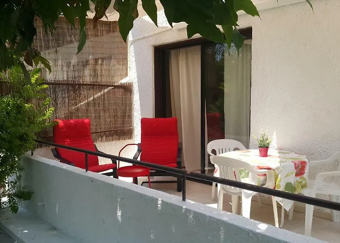 شقة Near The Aparment With Garden *